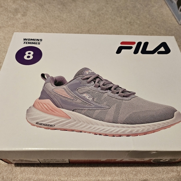 Brand New - FILA Pink/Grey Trazoros Energized 2 Sneakers size 8 - Picture 2 of 4